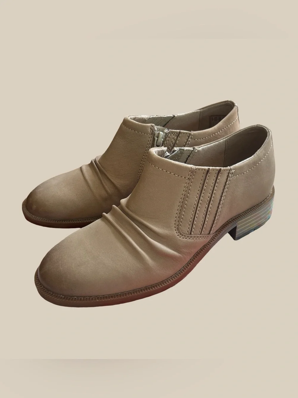 Clarks Adalynn Ezra Light Taupe Nubuck Leather Slip On Booties Low Heel NWOB 6.5